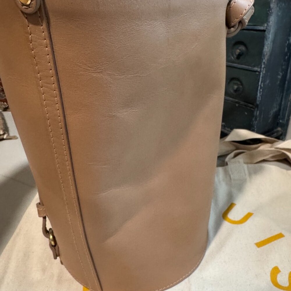 Lindquist Object Cyl In Dune Vachetta - image 3